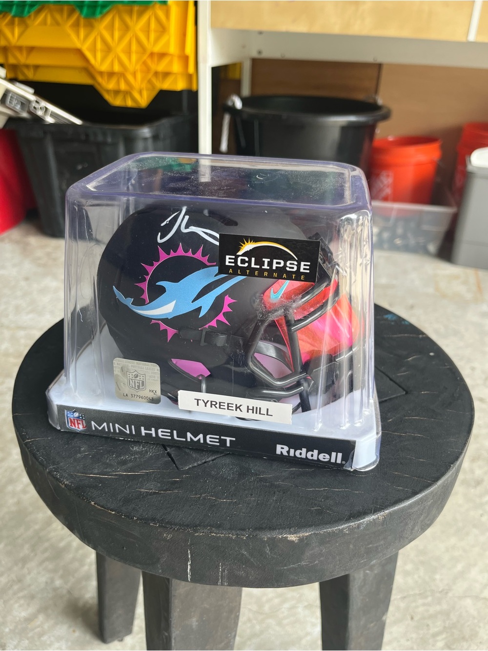 Signed Tyreek Hill Eclipse Alternate Miami Dolphins Black/Pink Mini Helmet